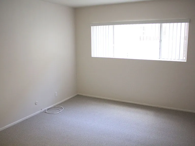 330 crescent drive, Beverly Hills CA 90210 — Photo 11