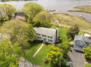 45 Meadowbrook Dr, Barrington, RI 02806