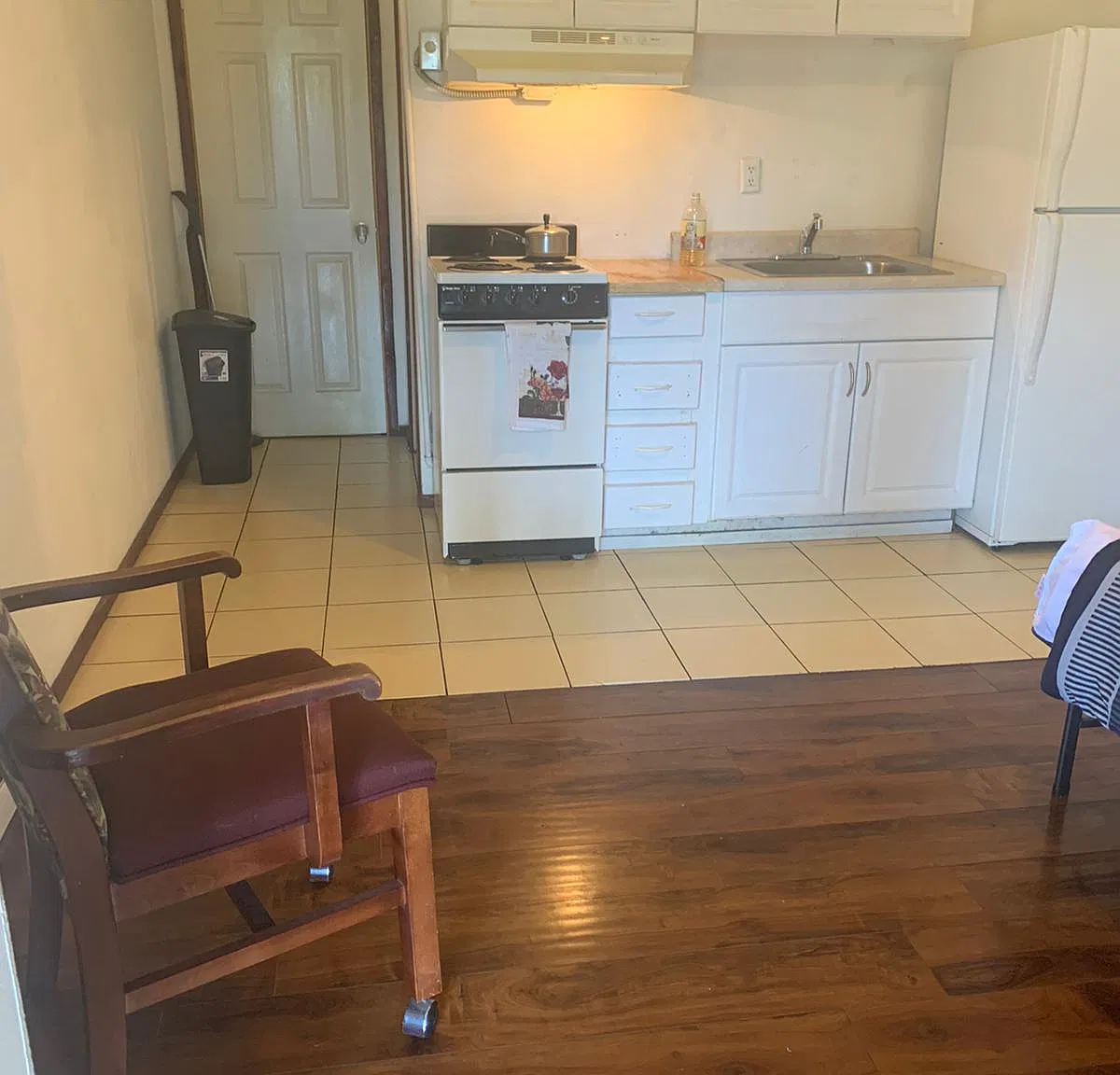 Studio, 250 sqft, $800 — Photo 4