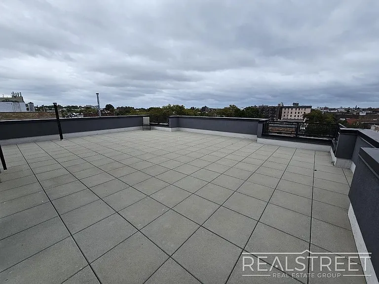 2801 Tilden Ave #2A — Photo 9