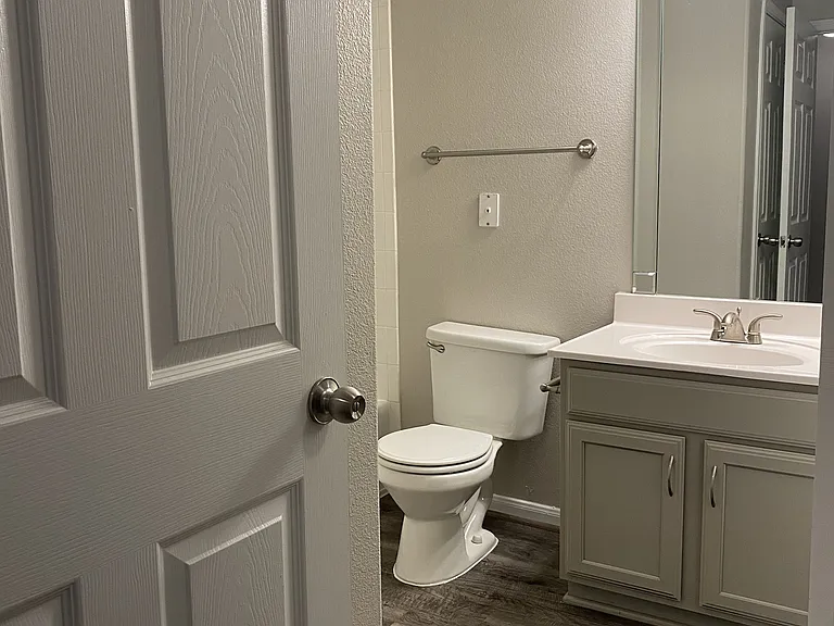 2921 Briarpark Dr — Photo 15