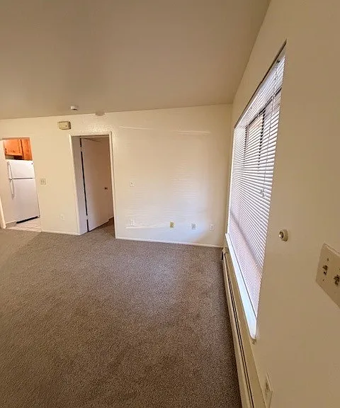 Kearny Street Apartments — Photo 18