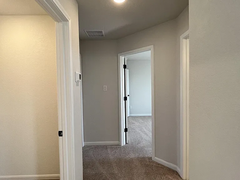 16630 Daylight Ln — Photo 33