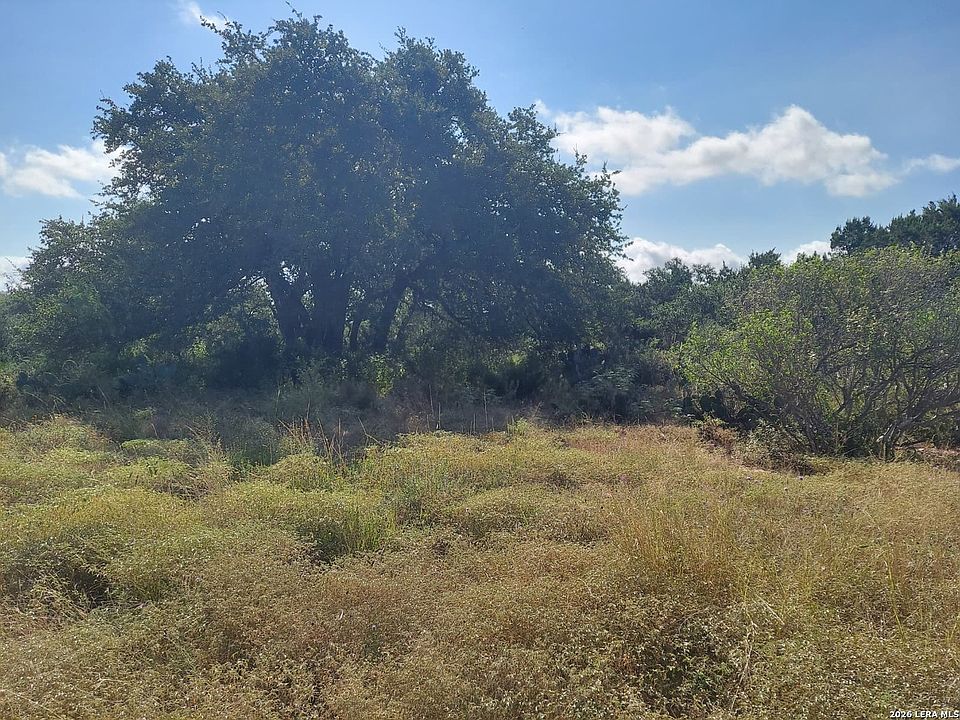 1st image of 122 Passade LOT 1320