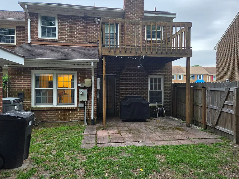 5314 Brookstone Ln — Photo 1