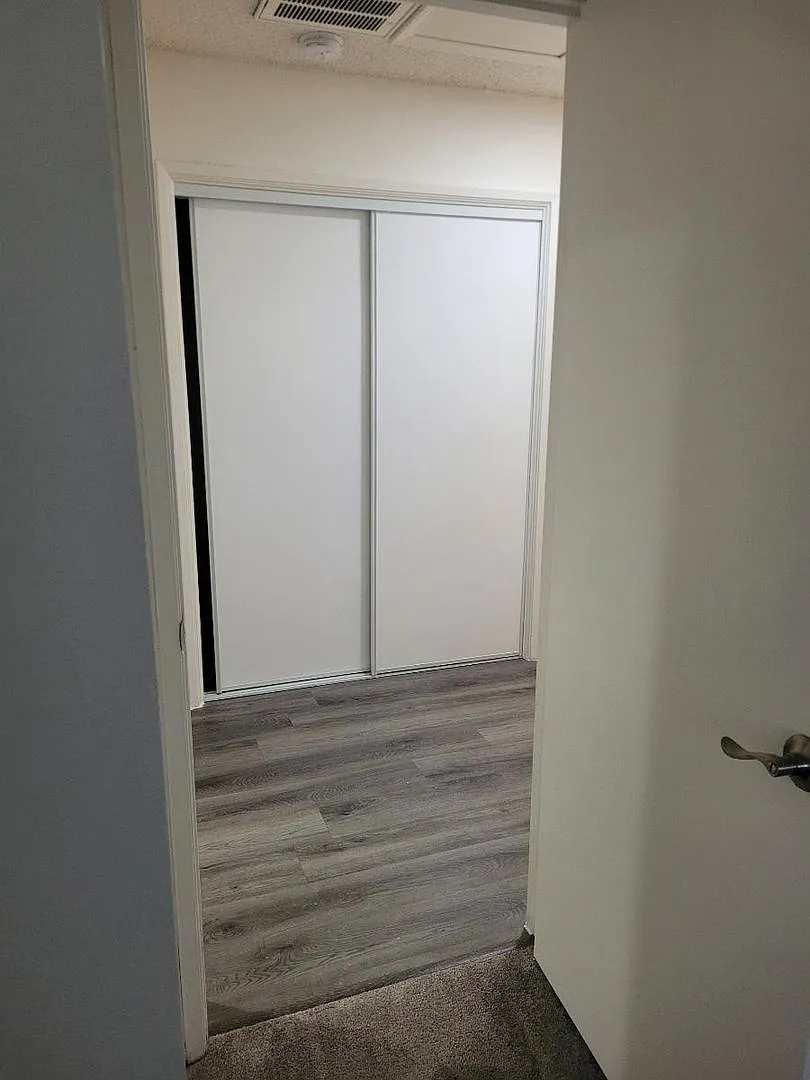 27077 HIDAWAY AVE. — Photo 3