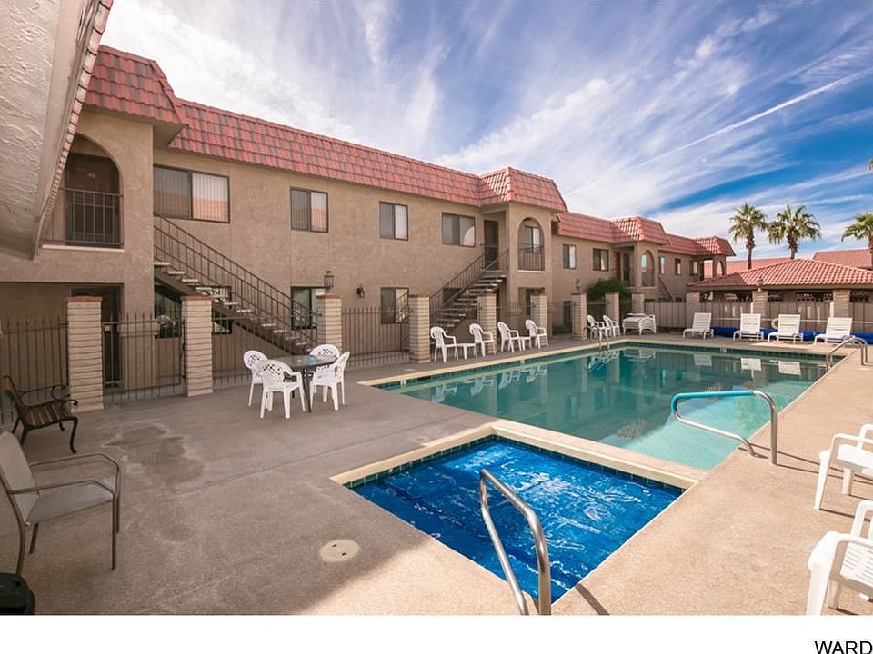 1st image of 2085 Mesquite Ave Unit 4