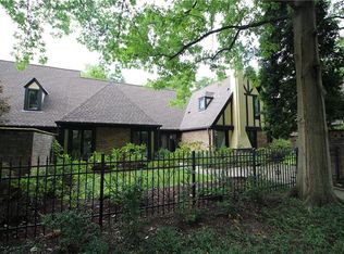 210 Kensington Ct, Pittsburgh, PA