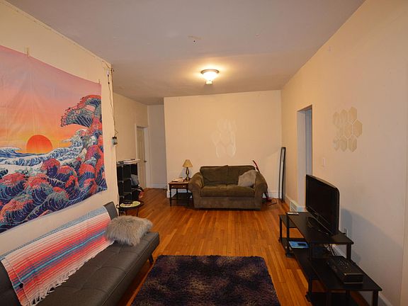 3rd image of 66 Egmont St APT 5B