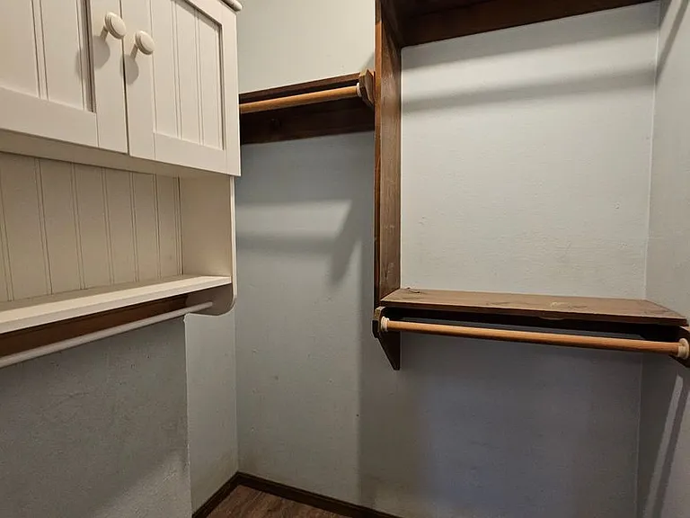 1428 Princeton Cir — Photo 17