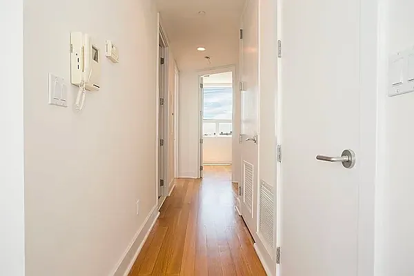 Rented by The Agency | media 16