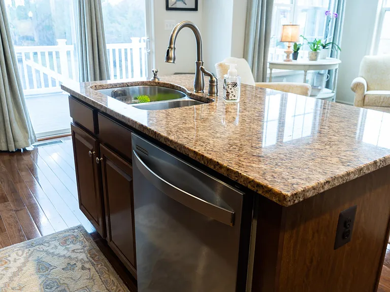 25095 Croxley Green Sq — Photo 49