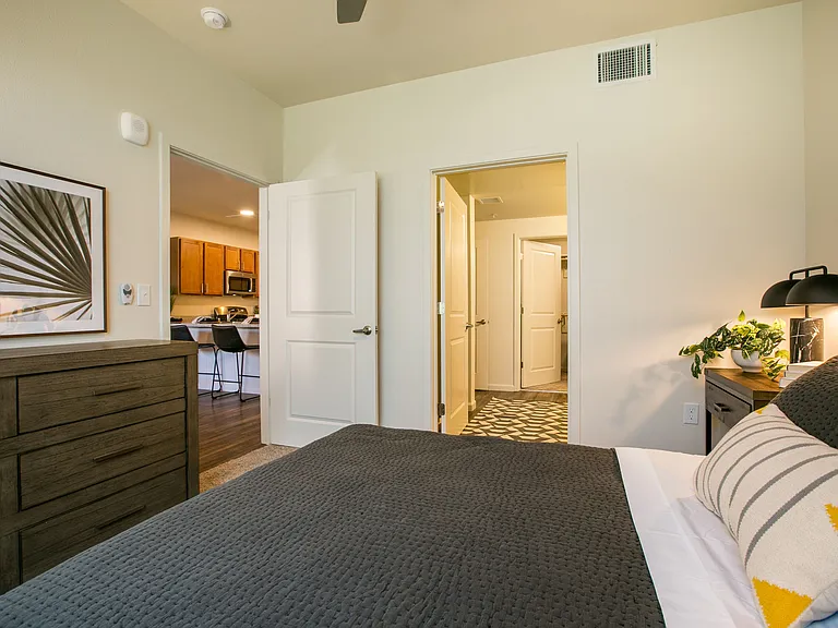 South Meadows — Photo 16