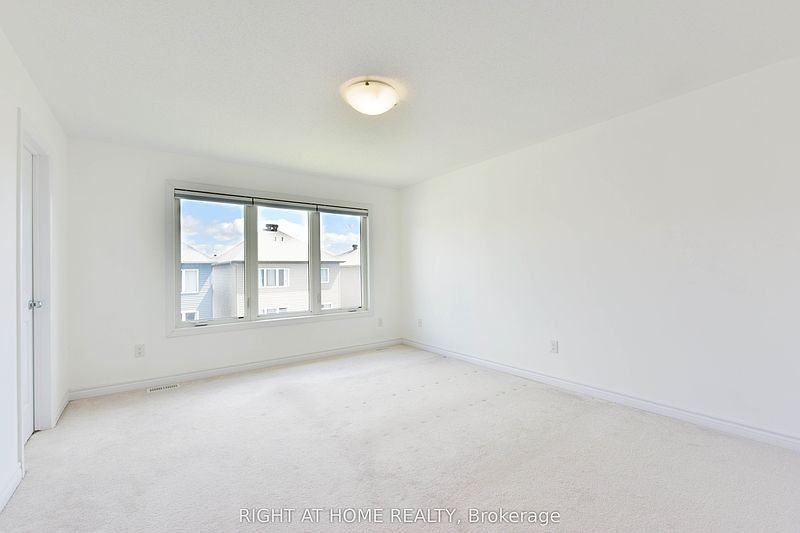 Ottawa House for rent - 3 Bedrooms — photo 14