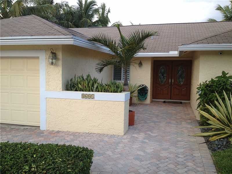 1st image of 8601 SW 27th Pl