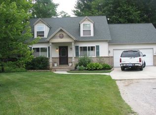 9599 Nook Rd, Algonac, MI 48001