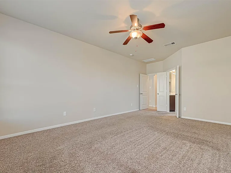 5340 Pointe Spring Xing — Photo 33