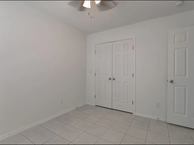 4626 Maxwell Ave — Photo 23