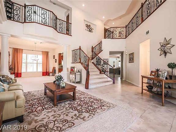 4th image of 5916 Vizzi Ct