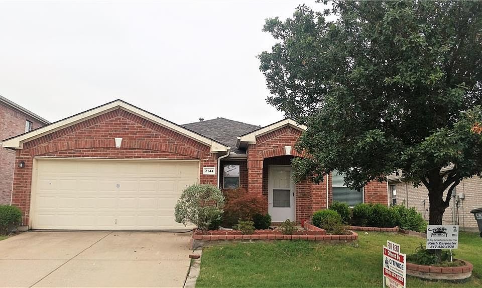 1st image of 2144 Royal Acres Trl