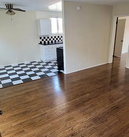 2220 Brenta Pl #5 — Photo 2