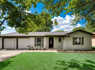 7529 Deaver Dr, North Richland Hills, TX 76180
