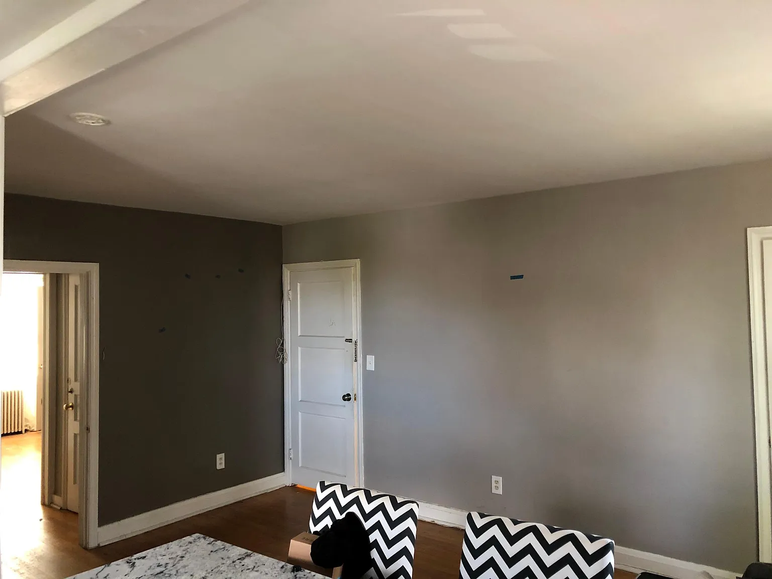 307 E Belvedere Ave — Photo 3