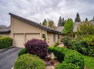 1643 Tollhouse Ln, Clovis, CA 93611