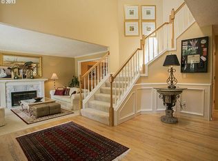 5623 Grand Oaks Dr, Lake Oswego, OR