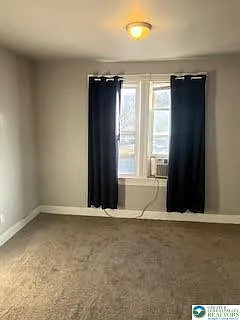 3 bed, 1.0 bath, 1392 sqft, $1,999 — Photo 4