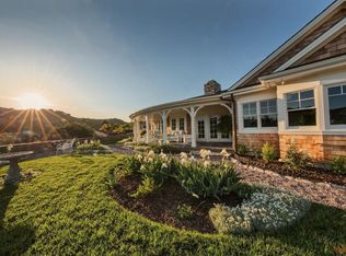 951 Pasatiempo Dr, San Luis Obispo, CA 93405