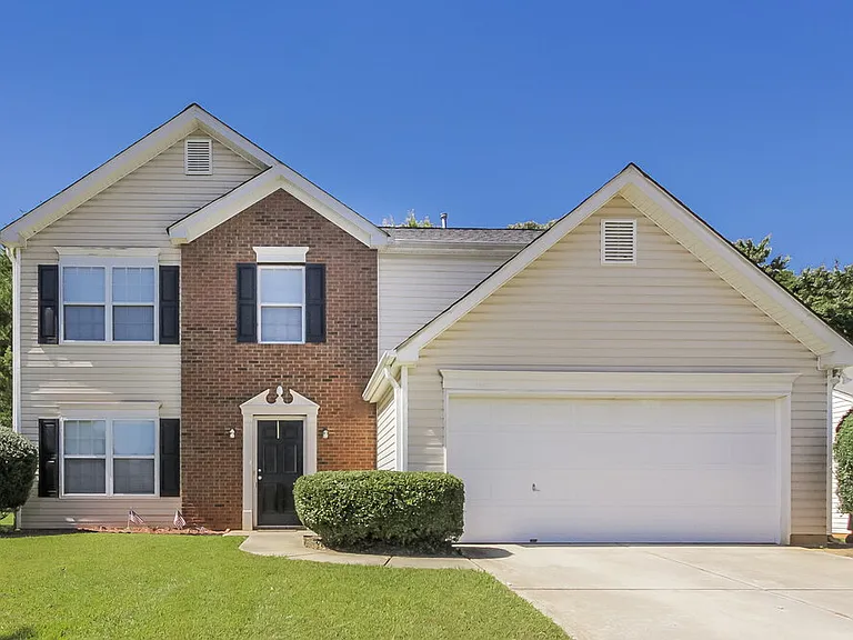 3401 Arbor Pointe Dr — Photo 1