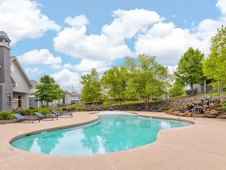 Stoneleigh Centerton Apartments — Photo 10