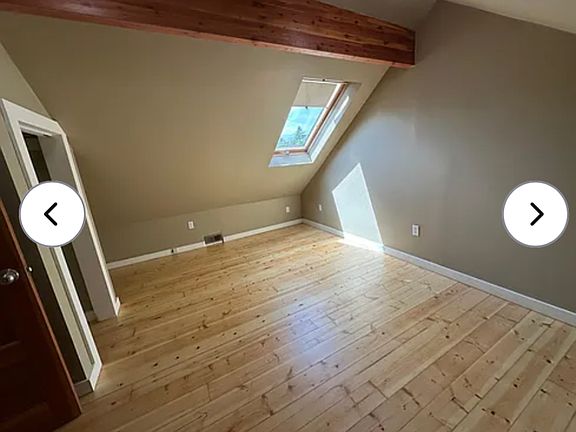 4th image of 534 NE Russell St