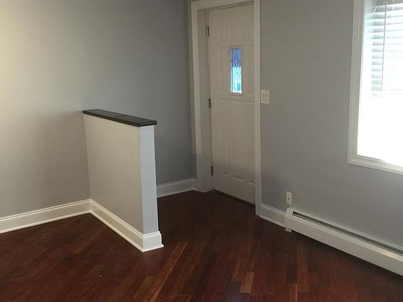 4th image of 5901 N Naper Ave APT Gb