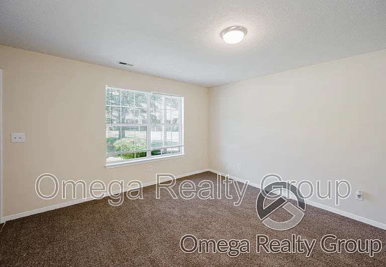 40 Ratliff St #12 — Photo 4