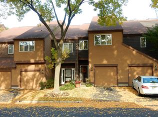 108 Greenwich Ct #I-7, Madison, NJ 07940