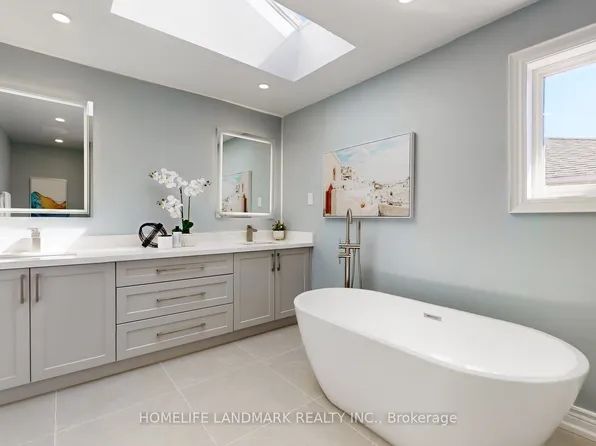 75 Ambler Bay, Barrie, ON L4M 7A6