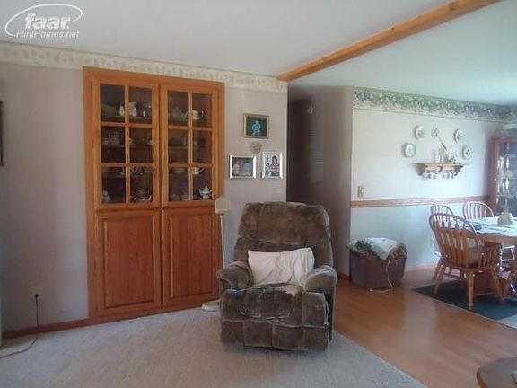 4th image of 11439 Shady Oaks Dr