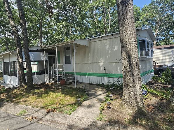 2300 Massachusetts Ave TRAILER 38