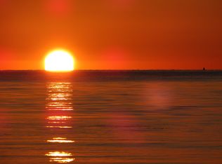 16 Beach Rd, Eastham, MA 02642