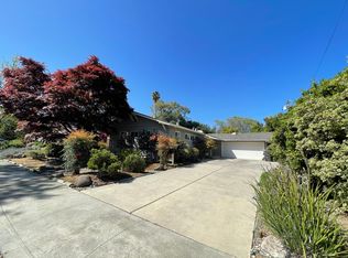 1658 Nilda Ave, Mountain View, CA 94040