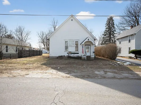 1123 E 6th Ave, Monmouth, IL 61462