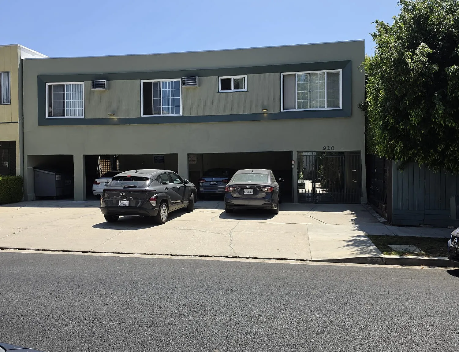 1 bed, 700 sqft, $2,300 — Photo 1
