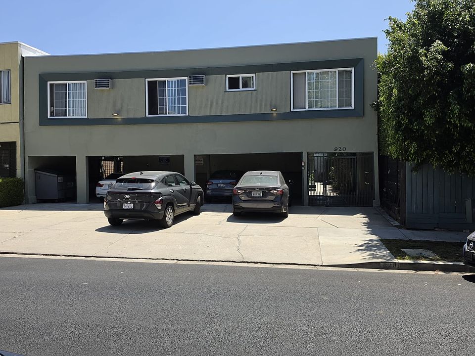 1st image of 920 N Curson Ave APT 2
