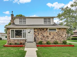 23761 N Cottage Rd, Lake Zurich, IL