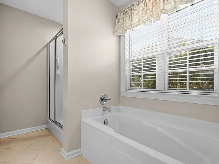 6036 Andros Ln — Photo 33