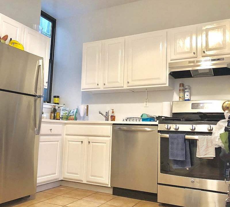 1st image of 179 E Houston St APT 4A