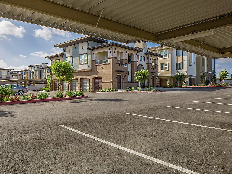 Skye Apartments — Photo 19