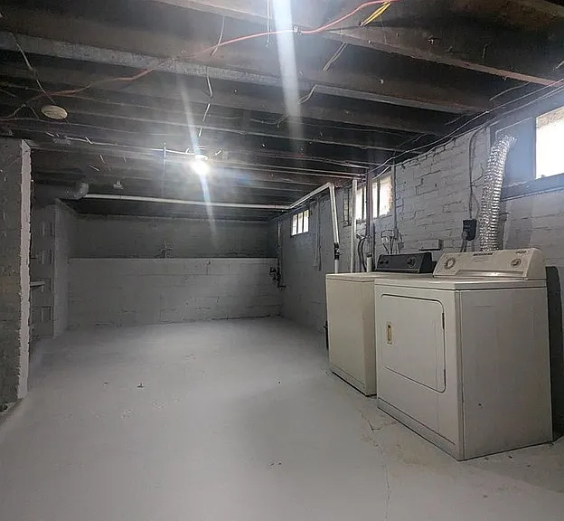 727 Diamond Ave — Photo 18